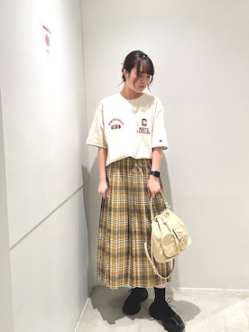 「アイテム（スウェット）」を使った、yukichiさん（レディース・162cm）の秋コーディネート