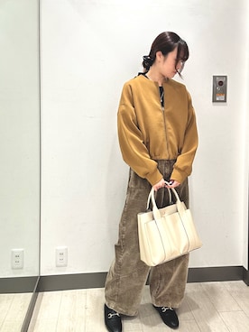 「アイテム（パンプス）」を使った、yukichiさん（レディース・162cm）の秋コーディネート