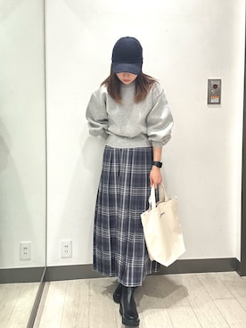 「URBAN RESEARCH DOORS（アーバンリサーチドアーズ）のトラックソールブーツ（ブーツ）」を使った、yukichiさん（レディース・162cm）の秋コーディネート