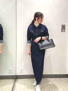 「URBAN RESEARCH Sonny Label(アーバンリサーチサニーレーベル)のデニムジャンパースカート(ワンピース、ブルー系)」を使った、yukichiさん(レディース・162cm)の春コーディネート