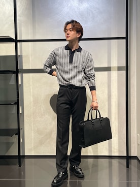 「アイテム（ビジネスバッグ）」を使った、RENさん（メンズ・178cm）の秋コーディネート