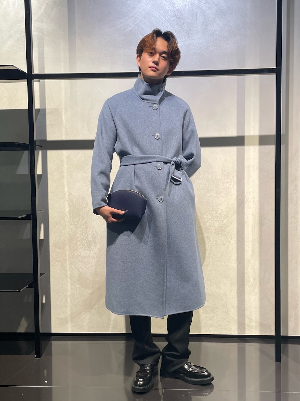 EMPORIO ARMANIのチェスターコートを使ったメンズ人気ファッション