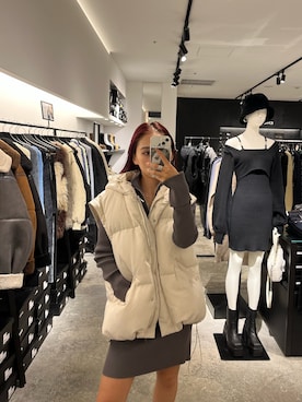 市川あん(EMODA)さんのコーディネート