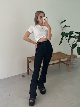 「ハイウェストデニム」｜市川あん(EMODA)さん（レディース・153cm）の春コーディネート