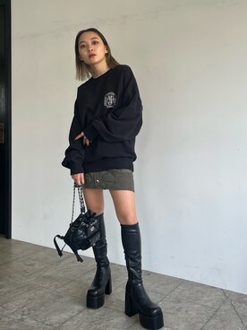 「EMODA」｜「アイテム（スウェット）」を使った、市川あん(EMODA)さん（レディース・153cm）の夏コーディネート