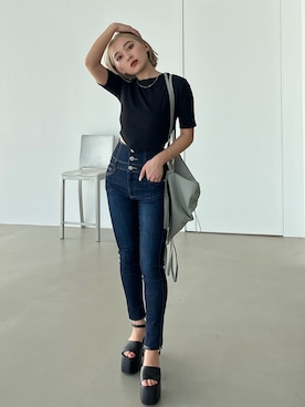 「ハイウエストパンツ」｜市川あん(EMODA)さん（レディース・153cm）の春コーディネート