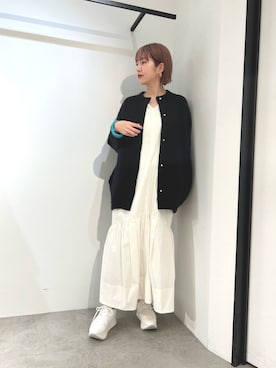 「カーディガンコーデ」｜「アイテム（その他アウター）」を使った、NORIKO NAKATSURUさん（レディース・162cm）の冬コーディネート