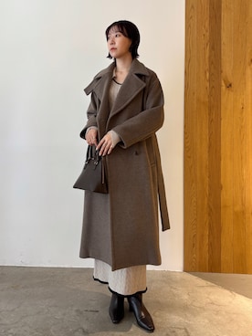 「アイテム（ステンカラーコート）」を使った、MASAKI KISEさん（レディース・168cm）の秋コーディネート