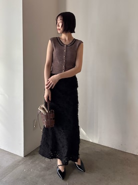 「LAGUNAMOON（ラグナムーン）のカットジャガードナロースカート（Skirt、ブラック系）」を使った、MASAKI KISEさん（レディース・168cm）の春コーディネート