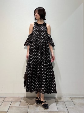 「LAGUNAMOON（ラグナムーン）の3WAYシアードットプリントギャザーフレアワンピース 【夏服】（One piece dress、ブラウン系）」を使った、MASAKI KISEさん（レディース・168cm）の夏コーディネート