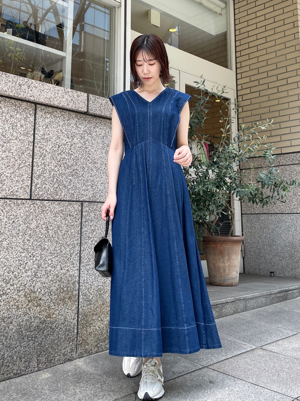 値下げ*新品◆ラジョコンダ デニムワンピース フレア コットン（38）◆ラピーヌ LA JOCONDE ラ ジョコンダ - レディース ワンピース・レディース