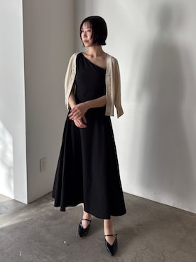 「LAGUNAMOON（ラグナムーン）のアシメデザインフレアワンピース 【夏服】（One piece dress、ブラック系）」を使った、MASAKI KISEさん（レディース・168cm）の春コーディネート