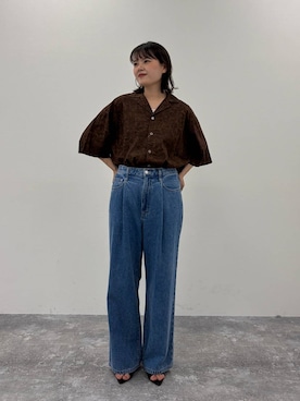 「LOWRYS FARM（ローリーズファーム）の【LFM(U)】ライトDENIMタックワイドＰ　646326（デニムパンツ、ブルー系）」を使った、pecoさん（レディース・165cm）の春コーディネート