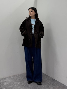 「LOWRYS FARM（ローリーズファーム）の【LFM(U)】デニムワイドストレートパンツ　 1056905（デニムパンツ、ブルー系）」を使った、pecoさん（レディース・165cm）の秋コーディネート