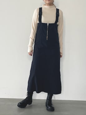「アイテム（ジャンパースカート）」を使った、pecoさん（レディース・165cm）の秋コーディネート