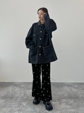 「アイテム（デニムジャケット）」を使った、pecoさん（レディース・165cm）の秋コーディネート