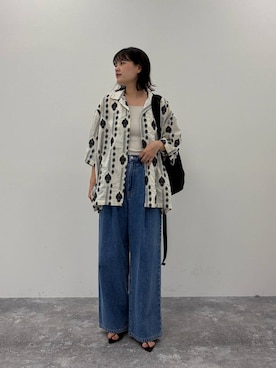 「LOWRYS FARM（ローリーズファーム）の【LFM(U)】ライトDENIMタックワイドＰ　646326（デニムパンツ、ブルー系）」を使った、pecoさん（レディース・165cm）の春コーディネート