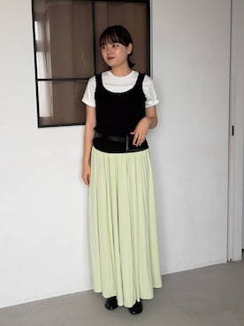 「LOWRYS FARM（ローリーズファーム）のカットギャザーロングスカート 637573（スカート、グリーン系）」を使った、pecoさん（レディース・165cm）の春コーディネート