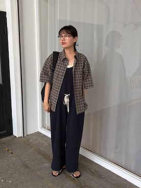 「LOWRYS FARM（ローリーズファーム）の【LFM(U)】ＷポケットチェックシャツＳＳ　 1023537（シャツ/ブラウス、ブラック系）」を使った、pecoさん（レディース・165cm）の夏コーディネート