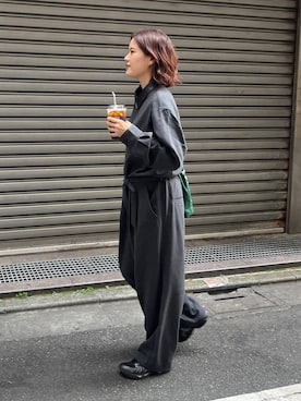 「アイテム（オールインワン・サロペット）」を使った、pecoさん（レディース・165cm）の秋コーディネート