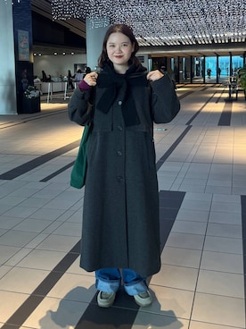 「アイテム（ステンカラーコート、グレー系）」を使った、pecoさん（レディース・165cm）の冬コーディネート