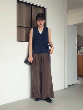 「LOWRYS FARM（ローリーズファーム）のヤワラカルイ２ＷＡＹショルダーＢＡＧ 115210（ショルダーバッグ、ブラック系）」を使った、pecoさん（レディース・165cm）の春コーディネート