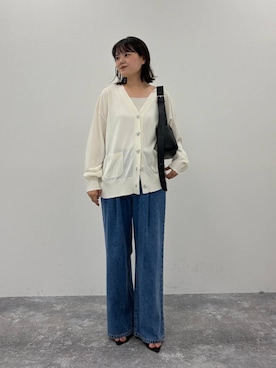 「LOWRYS FARM（ローリーズファーム）の【LFM(U)】ライトDENIMタックワイドＰ　646326（デニムパンツ、ブルー系）」を使った、pecoさん（レディース・165cm）の春コーディネート