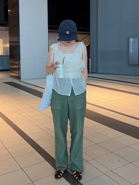 「niko and...（ニコアンド）の2WAYレースペプラムベスト（ベスト、ホワイト系）」を使った、pecoさん（レディース・165cm）の夏コーディネート