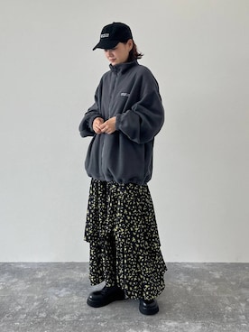 「アイテム（ブルゾン、グレー系）」を使った、pecoさん（レディース・165cm）の秋コーディネート