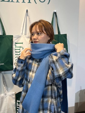 「アイテム（マフラー）」を使った、pecoさん（レディース・165cm）の夏コーディネート