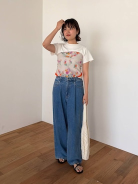 「LOWRYS FARM（ローリーズファーム）のフライスチビＴＥＥ 637055（Tシャツ/カットソー、ホワイト系）」を使った、pecoさん（レディース・165cm）の春コーディネート
