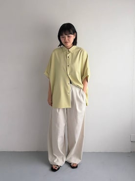「LOWRYS FARM（ローリーズファーム）の【LFM(U)】ソフリネンパンツ 　620977（その他パンツ、ホワイト系）」を使った、pecoさん（レディース・165cm）の春コーディネート
