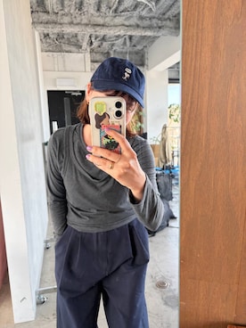 「LOWRYS FARM（ローリーズファーム）の【LFM(U)】SNOOPYシシュウＣＡＰ（キャップ、ブルー系）」を使った、pecoさん（レディース・165cm）の春コーディネート