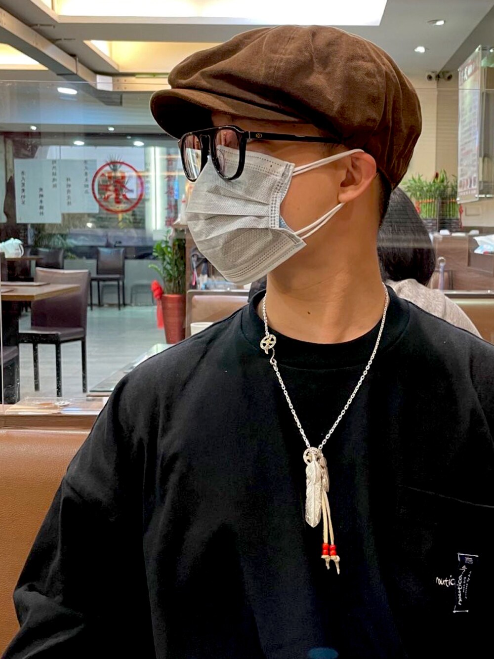 「ootd、夏、夏コーデ、大人カジュアル、oversize、銀器、Taiwan、日系極簡、hongkong、置き画」｜「NAUTICAのアイテム（Tシャツ/カットソー、ブラック系）」を使った、a.さん（メンズ・175cm）の春コーディネートの1枚目の写真