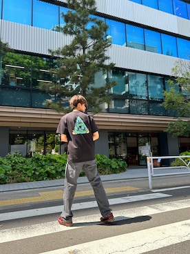 「HUF（ハフ）のアイテム（パンツ）」を使った、TakeOGさん（メンズ・175cm）の春コーディネート