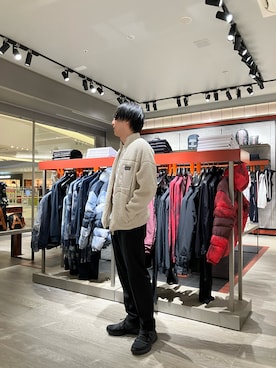 「ARMANI EXCHANGE（アルマーニエクスチェンジ）のアイテム（スラックス）」を使った、IMAさん（メンズ・176cm）の秋コーディネート