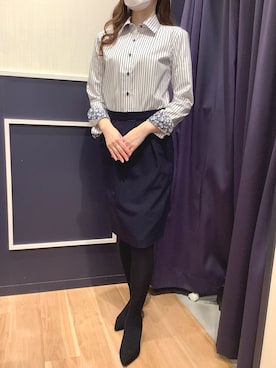 「アイテム（ビジネスシャツ、ブラック系）」を使った、BRICK HOUSE by Tokyo Shirts 盛岡南イオンモール店さん（レディース・163cm）の冬コーディネート