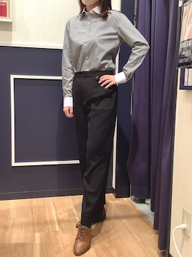 「アイテム（ビジネスシャツ、ブラック系）」を使った、BRICK HOUSE by Tokyo Shirts 盛岡南イオンモール店さん（レディース・161cm）の秋コーディネート