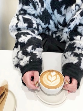 「attrayant（アティロン）のアイテム」を使った、ayakaさん（レディース・163cm）の冬コーディネート