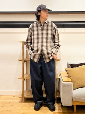 「FORK&SPOON（フォークアンドスプーン）のアイテム」を使った、小林優介さん（メンズ・177cm）の秋コーディネート