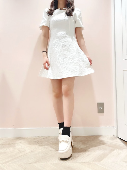 レア❗️美品♡ほぼ未使用♡familiar ワンピース さくらんぼ刺繍ワンピース[品番：IGAW0003611]｜axes femme