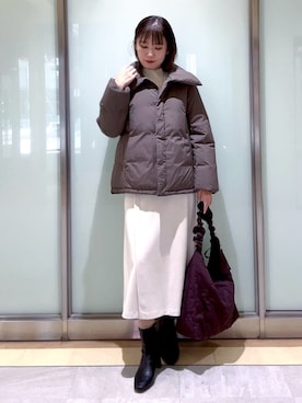 「INDIVI（インディヴィ）の【撥水／洗える／デザイン衿】ステッチレス ショートダウンコート（ダウンジャケット/コート、ブラウン系）」を使った、mayutaさん（レディース・158cm）の冬コーディネート