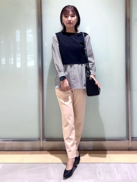 「INDIVI（インディヴィ）の【洗える／UVケア】レイヤード風デザイントップス（Tシャツ/カットソー、ブラック系）」を使った、mayutaさん（レディース・158cm）の冬コーディネート