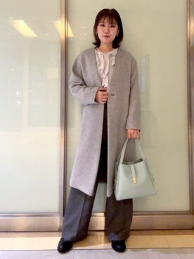 「INDIVI（インディヴィ）の【軽量／ウール混】ライトフォルム ロングコート（ノーカラーコート、グレー系）」を使った、mayutaさん（レディース・158cm）の冬コーディネート