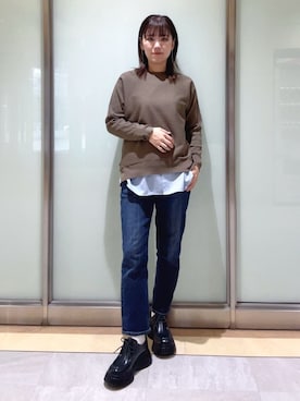 「INDIVI（インディヴィ）の【洗える/体型カバー】美シルエットニット（ニット/セーター、ブラウン系）」を使った、mayutaさん（レディース・158cm）の秋コーディネート