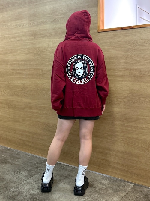 ピッピ CIRCLE LOGO AND FACE ZIP UP SWEAT HOODIE（パーカー）｜X-girl