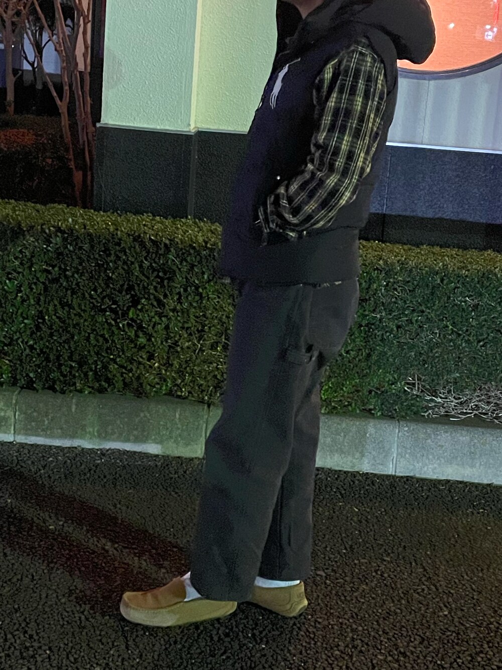 「スニーカー好きと繋がりたい」｜「POLO RALPH LAURENのアイテム（ダウンベスト、ブラック系）」を使った、takuto1295さん（メンズ・168cm）の冬コーディネートの1枚目の写真