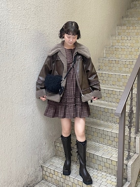 「アイテム（ムートンコート）」を使った、ayuさん（レディース・166cm）の秋コーディネート