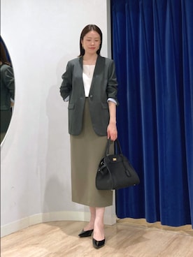 「アイテム（ノーカラージャケット）」を使った、Itaniさん（レディース・163cm）の秋コーディネート