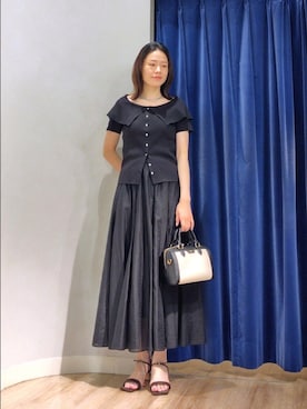 「HENRI EN VARGO（ヘンリエンヴァーゴ）のアイテム」を使った、Itaniさん（レディース・163cm）の夏コーディネート